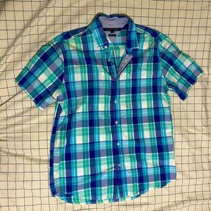 Tommy Hilfiger | short sleeve button up shirt | M